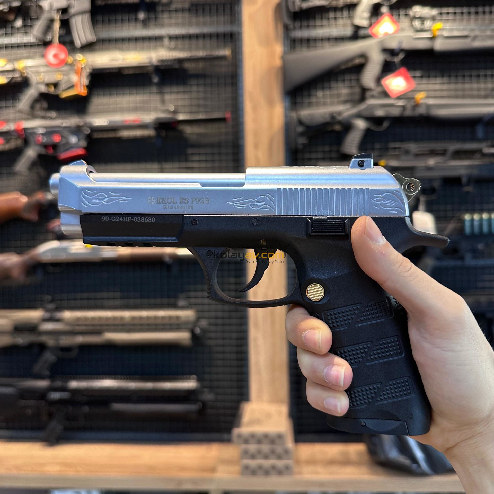 Ekol Es P92B Blowback Beyaz Altın İşlemeli Havalı Tabanca - 2025