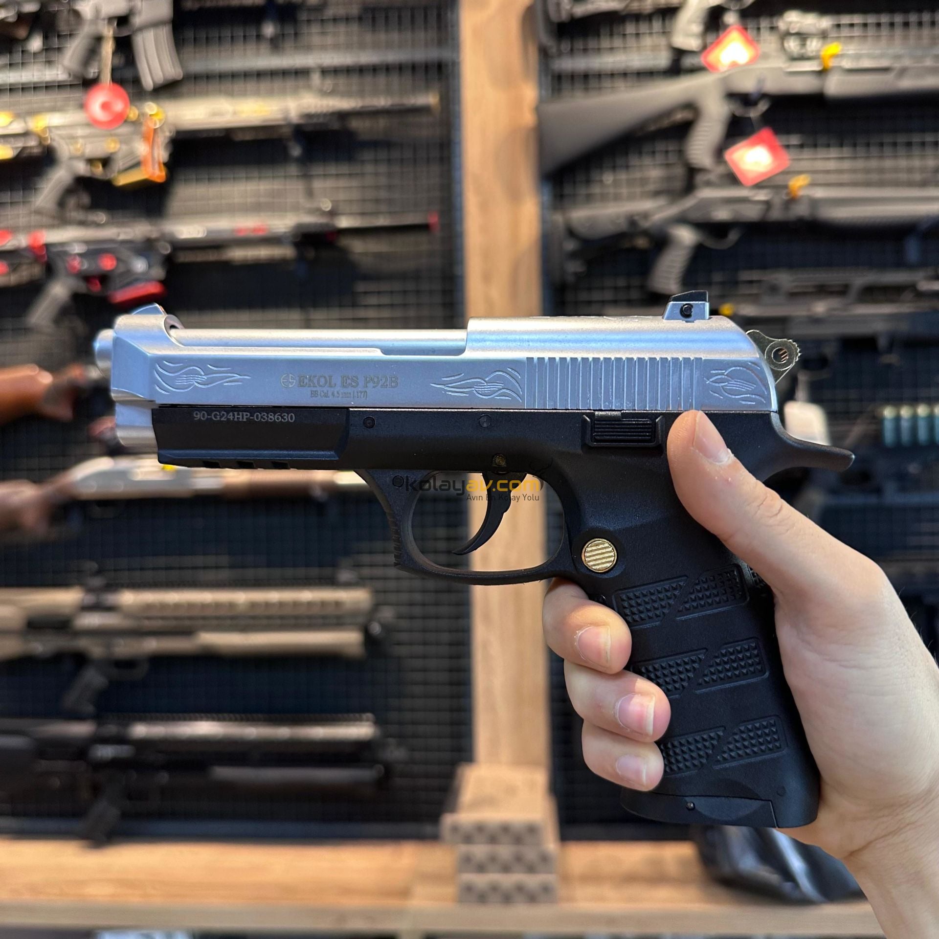 Ekol Es P92B Blowback Beyaz Altın İşlemeli Havalı Tabanca - 2026