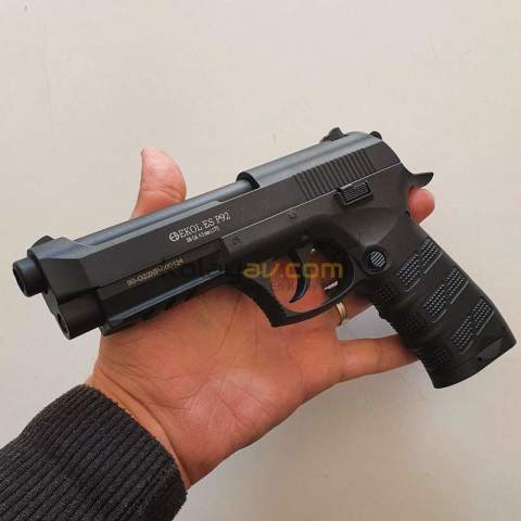 EKOL ES P92 Havalı Tabanca 4.5 mm - Siyah