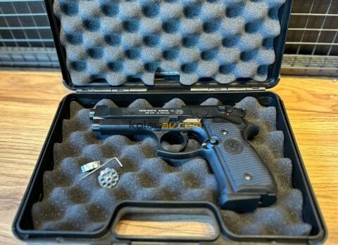 UMAREX Beretta M92 FS Havalı Tabanca (Pellet)