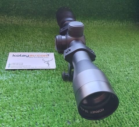 Barska Hornet 1.5-4.5x32 Zoomlu Tüfek Dürbünü