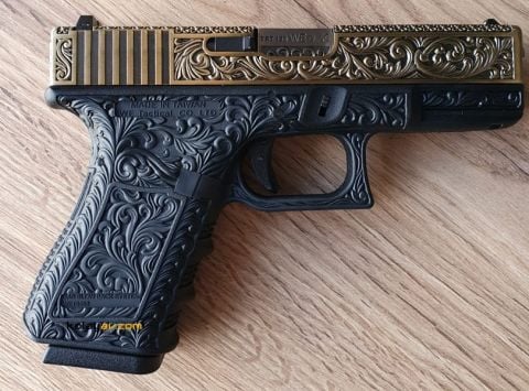 We Glock 19 Ivory Gravürlü Blowback Airsoft Tabanca