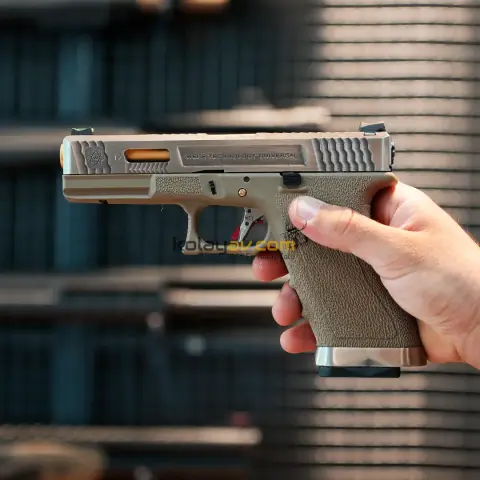WE Glock 17 T4 Çift Renk Blowback Airsoft Tabanca (Greengas)